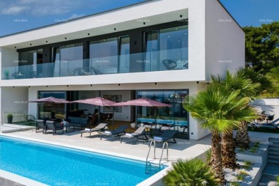 Moderne Villa mit Panoramablick auf das Meer in Medulin!