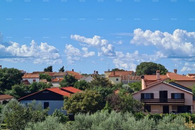 Peroj, novija gradnja u ponudi apartman sa lijepim pogledom, odmah useljiv.