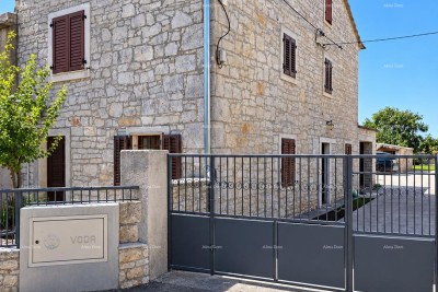 Uporabno dovoljenje! Kamnita hiša v Kanfanaru: tradicija sreča moderno udobje