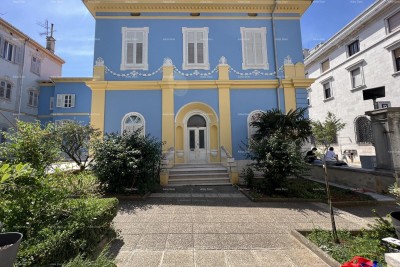 Business premise Pula