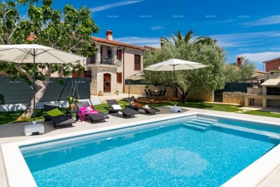 CJELOGODIŠNJI NAJAM – VILLA S PRIVATNIM BAZENOM, GALIŽANA
