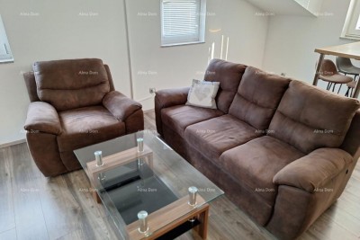 TAR – VABRIGA, STAN U POTKROVLJU, 84 m2