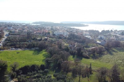 Prodaje se građevinsko zemljište u Medulinu, 6700m2