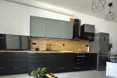 ZAMBRATIJA –  STAN 69 m²,  UZ MORE