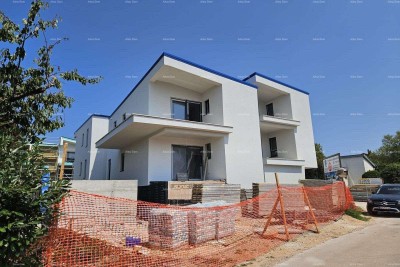 Rezerviran!!!  Moderan  apartman u bloku D, blizina Umaga!