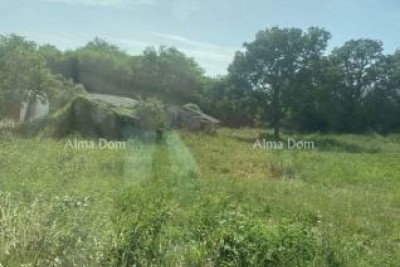 Poreč – građevinsko zemljište 850 m²