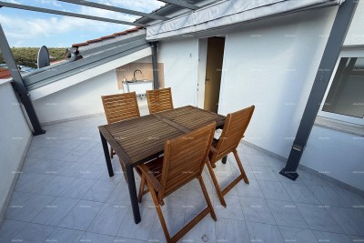 DUGA UVALA, 40 m² + TERRASSEN!