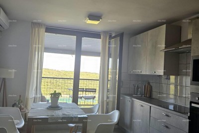 Erste Reihe zum Meer! Renovierte Wohnung in Duga Uvala!