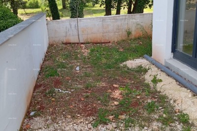Prodaje se dvosobni stan s vrtom – Medulin! Etazirano-Uporabna dozvola!