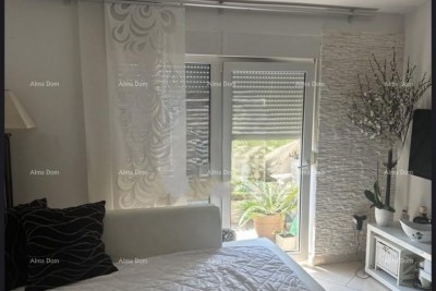 Zu verkaufen: Zweistöckige Wohnung in Pula