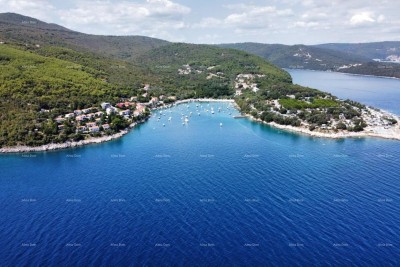 Građevinsko zemljište  površine 1.220 m² – Sveta Marina, Raša