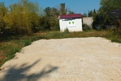 PRODAJA GRAĐEVINSKOG ZEMLJIŠTA 370m2 – KRNICA, ISTRA