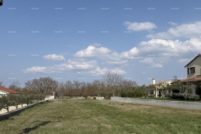 Kanfanar – atraktivno građevinsko zemljište 796 m²