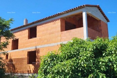 Haus im Bau, 200 m2, Grundstück 350 m2 zu verkaufen, Svetvinčenat