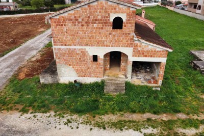 Prodaje se kuća u Puli