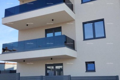 Einzimmerwohnung B3 im 3. Stock mit DACHTERASSE, Vabriga!