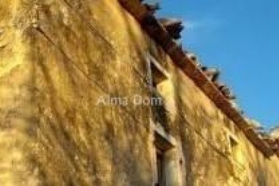 Authentisches istrisches Steinhaus zur Renovierung, Višnjan
