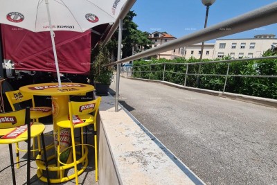 NA PRODAJU – POSLOVNI PROSTOR U STROGOM CENTRU PULE (TRŽNICA)