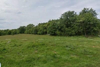 Zemljišče Pula – Valdebek, 550 m², projekt za 4 stanovanja