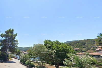 Prodaja građevinskog zemljišta, 350 m udaljeno od mora Vela Luka, Korčula!