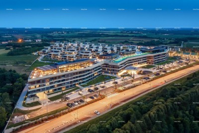 Umag, resort luksuza i ljepote! Prodaja stanova u resortu s zajedničkim, krovnim infinity bazenom od 105m!
