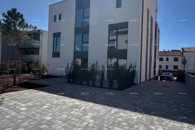 .WOHNUNG ZUM VERKAUF IN ROVINJ. MIT MEERBLICK.