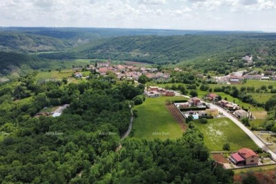 Prodaje se građevinsko zemljište 1246 m2, Tinjan