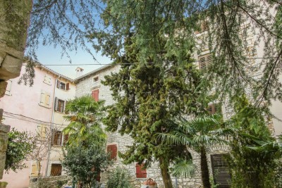 Schönes, modern eingerichtetes und renoviertes istrisches Steinhaus zum Verkauf, Bale!