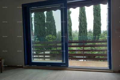 ZAMBRATIJA –  DVA STANA, 300 m OD MORA
