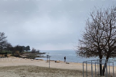 Prodaja stana u Medulinu. Pošesi . 150 metara od mora i plaža.